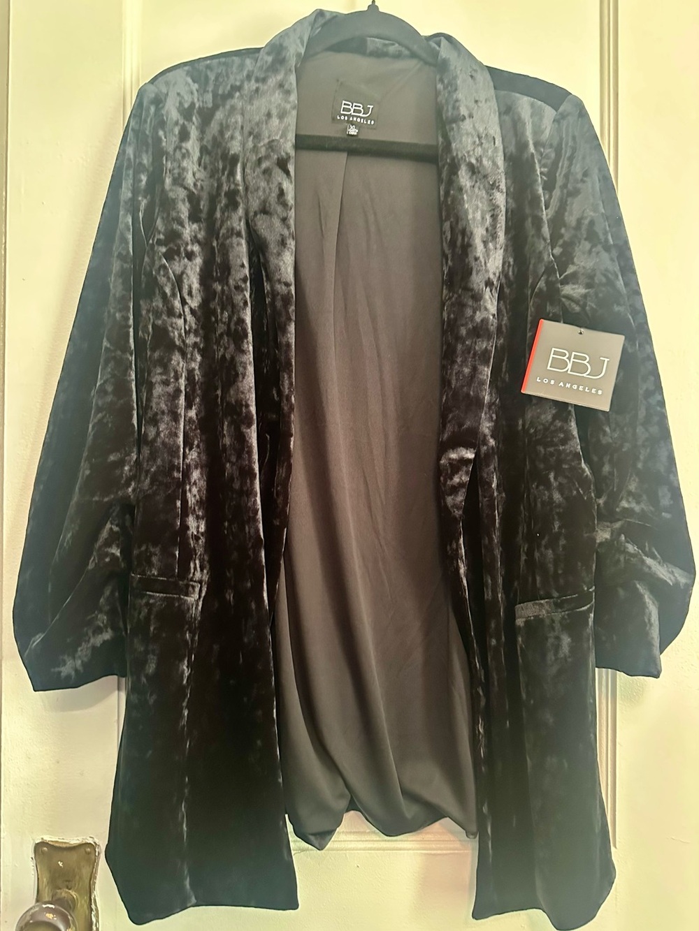 NWT BBJ Los Angeles Black Crushed Velvet Open-Front Blazer (XL)